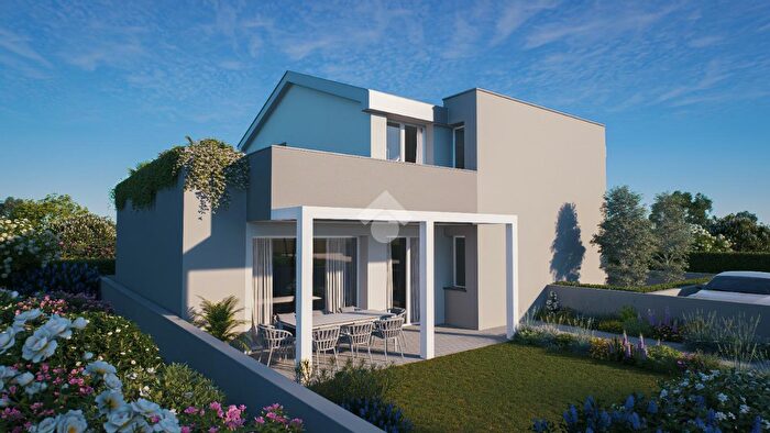 Appartamento trilocale in vendita in Via Treviso, Mirano