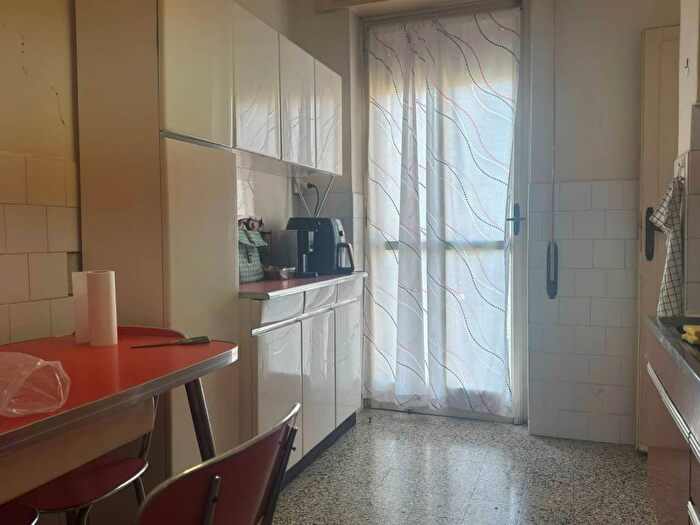 Appartamento quadrilocale in affitto in Via del Mare, Catanzaro Lido, Catanzaro