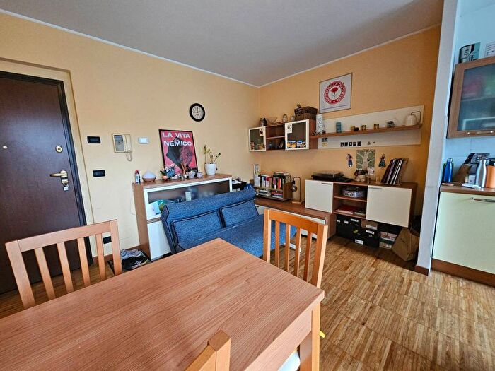 Appartamento monolocale in affitto in Via Don Giacomo Olivero, Centro, Leinì