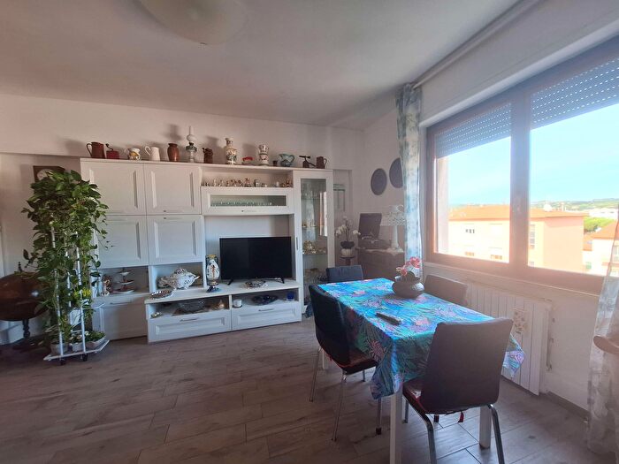 Appartamento quadrilocale in vendita in Via Mascagni, Rosignano Marittimo