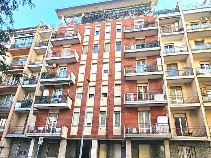 Appartamento trilocale in vendita in Via Scavini E, Novara