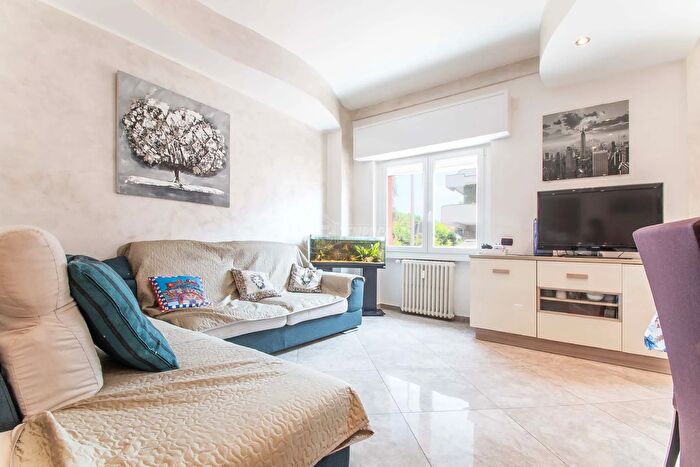 Appartamento bilocale in vendita in Via Alcide De Gasperi, Olgiate Olona