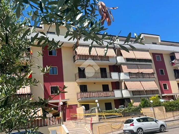 Appartamento trilocale in vendita in Via Cavour, Benevento