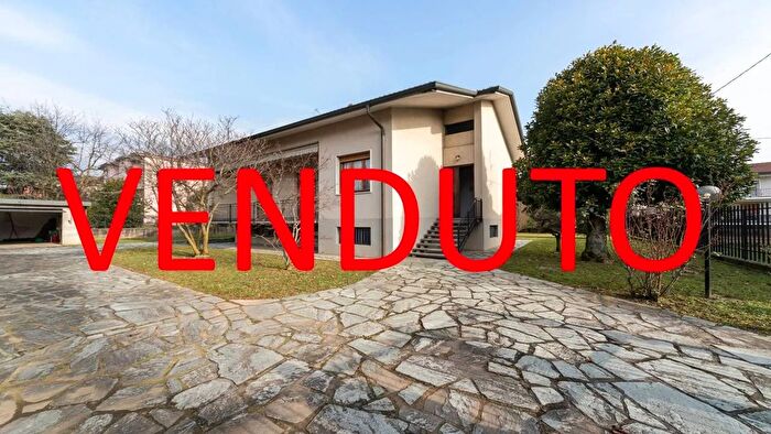 Casa con 5 locali in vendita in Via Aldo Motta, Vimercate