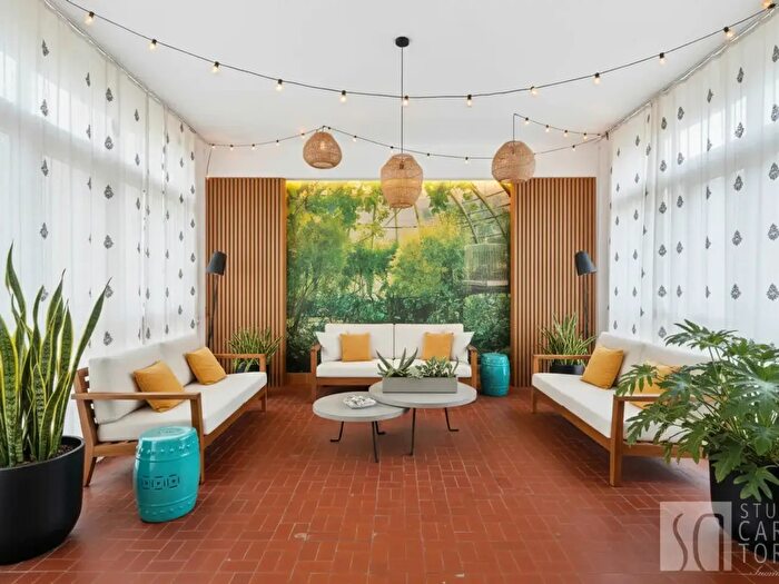 Appartamento trilocale in vendita in Via Ambrogio Binda, Milano