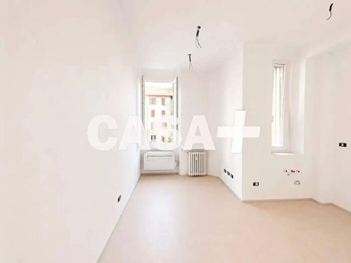 Appartamento bilocale in affitto in Via Mac Mahon, Milano
