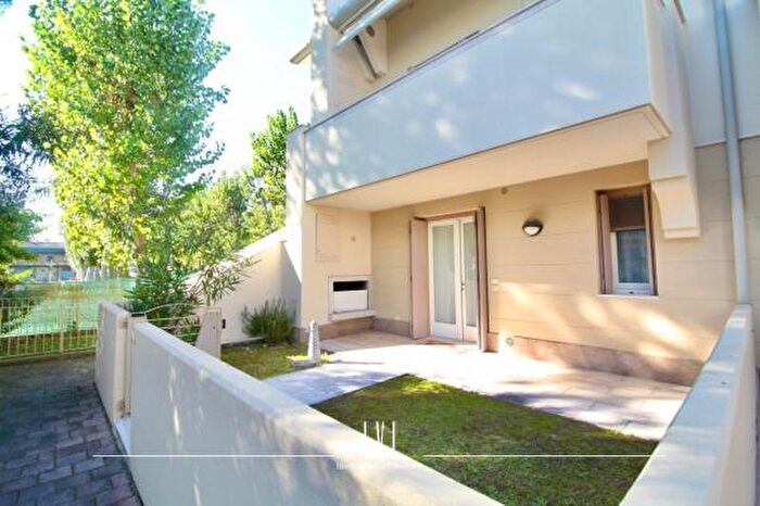 Appartamento trilocale in vendita in Via Aquileia Vicolo, Jesolo