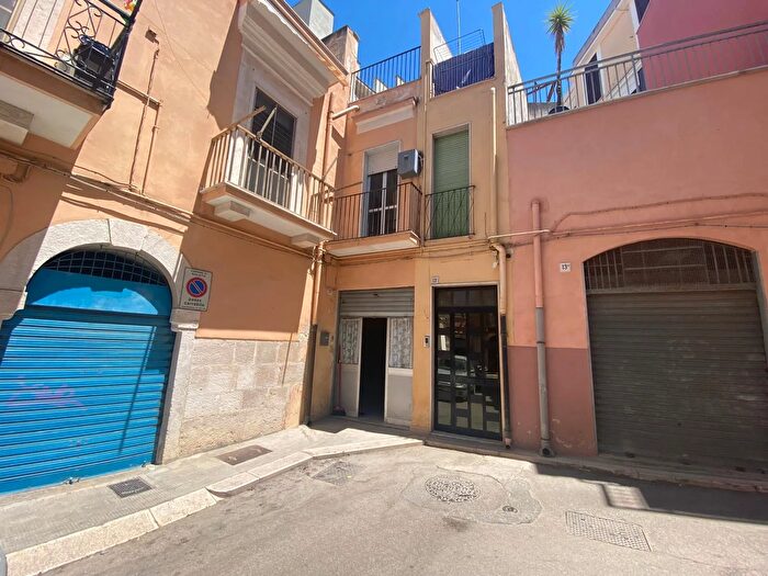 Casa quadrilocale in vendita in Via Potenza, Barletta