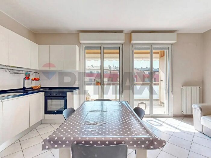 Appartamento trilocale in vendita in Via Pastore, Gorgonzola