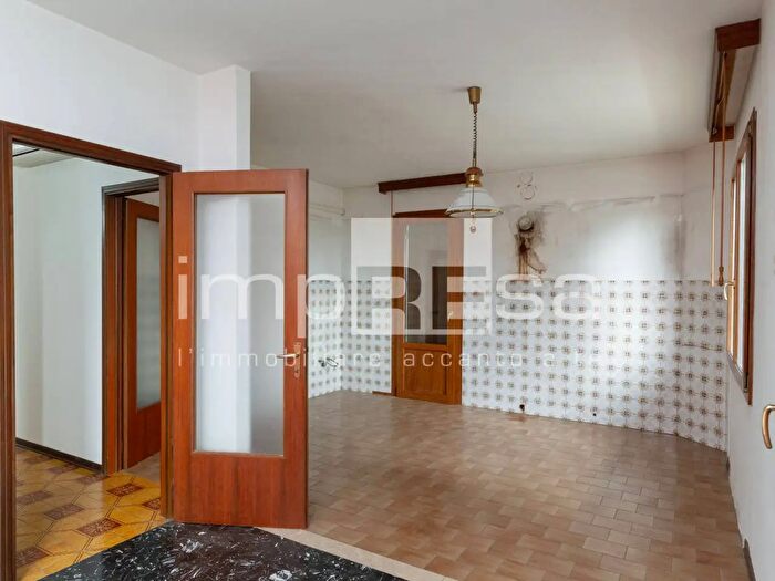 Casa con 5 locali in vendita in Via alle Chizzette, Morgano