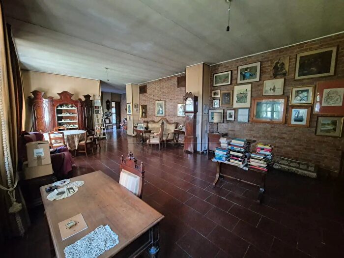 Casa con 7 locali in vendita in Via Fabio Filzi, Cremona