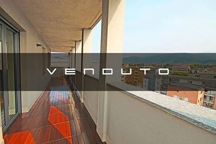 Appartamento quadrilocale in vendita in Via Gritti, Bergamo