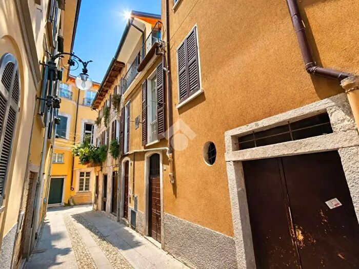 Appartamento bilocale in vendita in Via Luigi Cadorna, Verbania