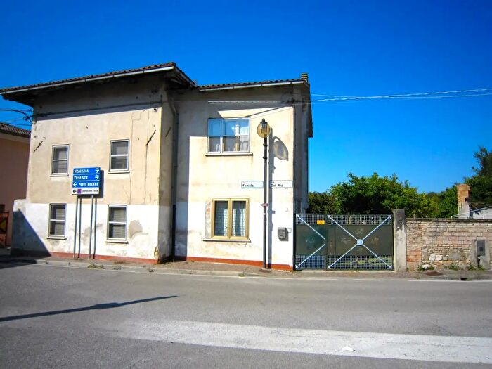 Casa con 5 locali in vendita in San Giorgio Di Nogaro