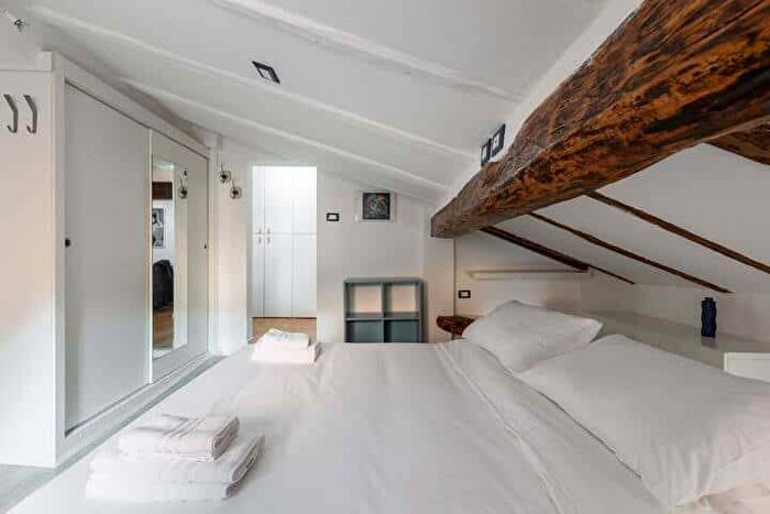 Appartamento bilocale in affitto in Via de Chiari, Santo Stefano, Bologna