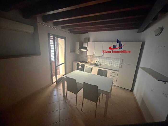 Appartamento quadrilocale in affitto in Via Plutarco, Centro, Alcamo