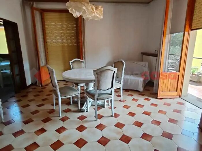 Appartamento con 7 locali in vendita in Montelupo Fiorentino