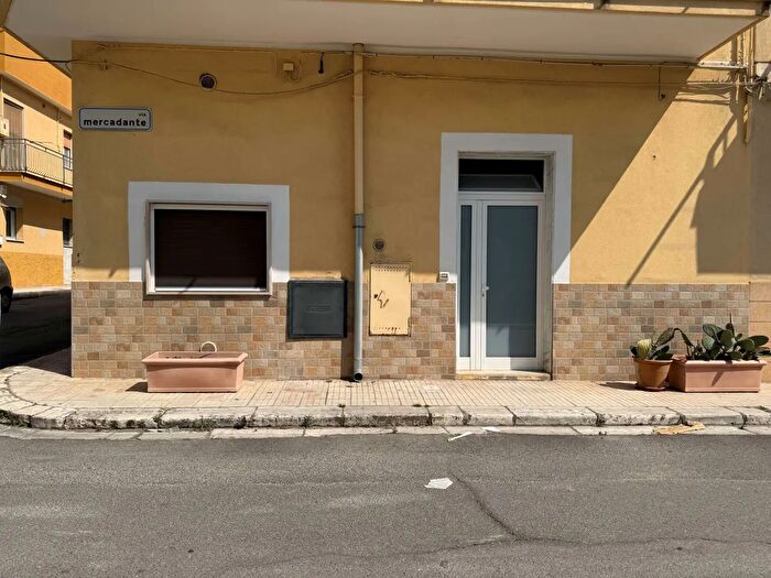 Casa trilocale in vendita in Montescaglioso