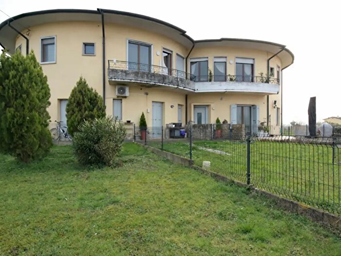 Appartamento trilocale in vendita in Via Fornaci, Caldogno