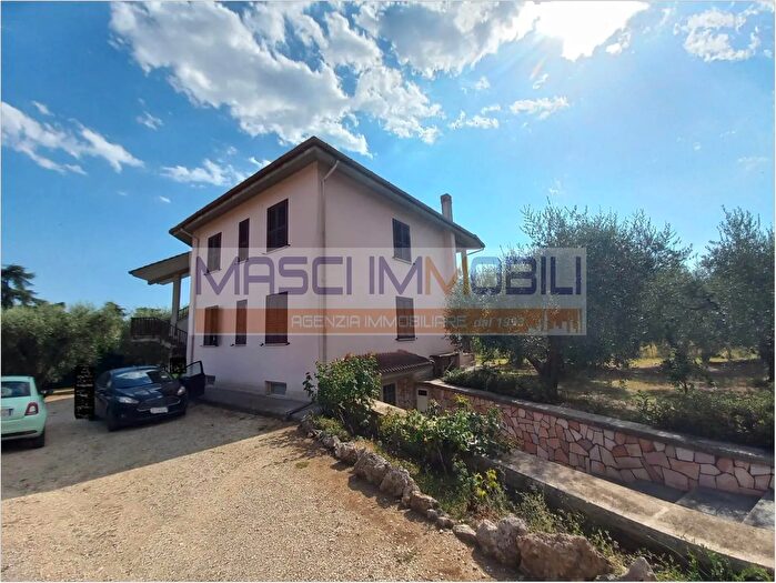 Appartamento quadrilocale in affitto in Via Venezia Fiano Romano, Fiano Romano