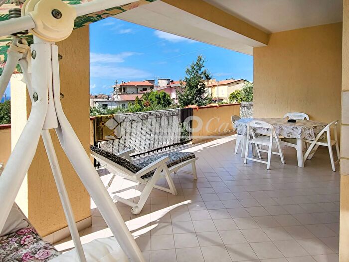 Appartamento quadrilocale in vendita in Contrada Castromurro Belvedere Marittimo, Belvedere Marittimo