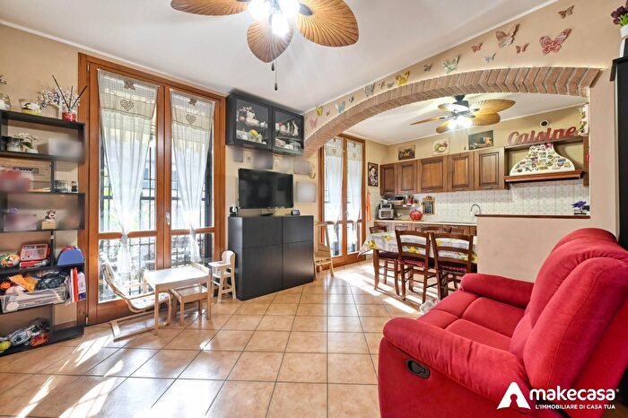 Appartamento trilocale in vendita in Piazza del Municipio, Cervignano DAdda