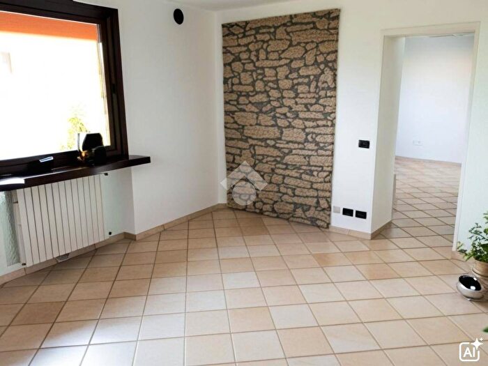 Appartamento bilocale in affitto in Via Prato Bergamo, Trescore Balneario