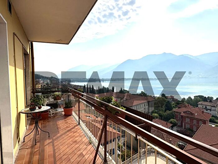 Appartamento con 5 locali in vendita in Lovere