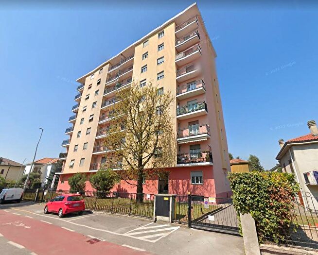 Appartamento con 5 locali in affitto in Viale Rimembranze, Vedano al Lambro