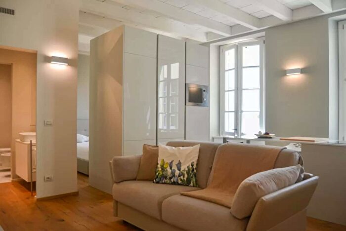 Appartamento monolocale in affitto in Via Santa Maria Fulcorina, Milano