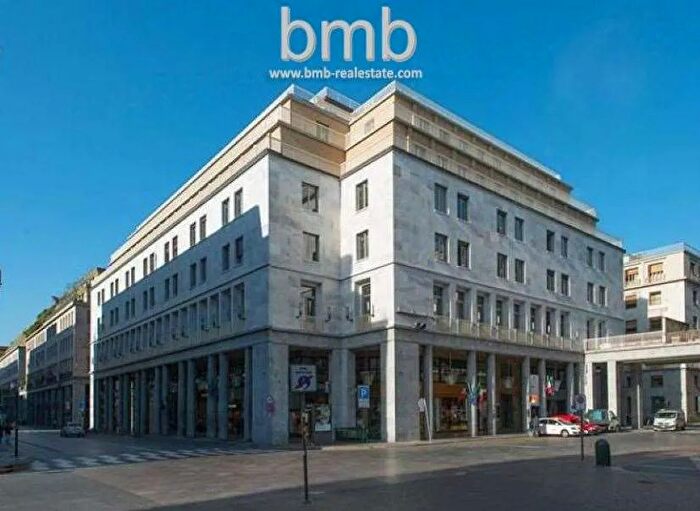 Appartamento quadrilocale in vendita in Via dellArcivescovado, Torino