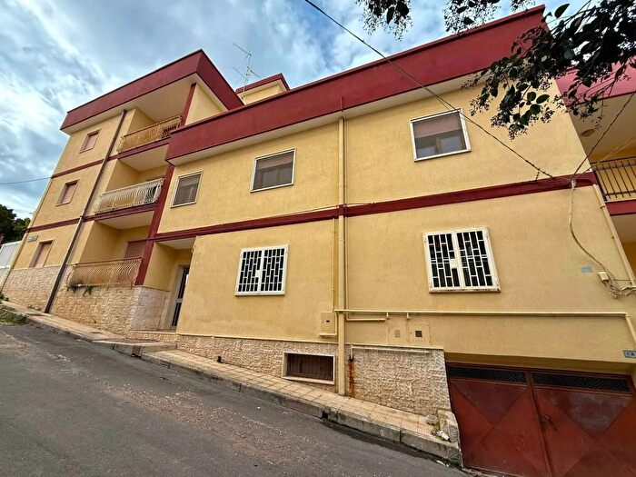 Appartamento trilocale in vendita in Indirizzo Via Matteo Renato Imbriani, Napoli