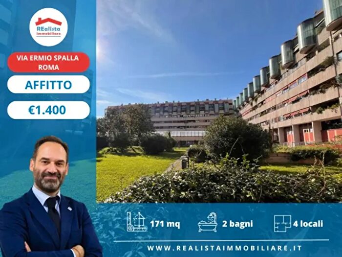 Appartamento quadrilocale in affitto in Via Valentino Mazzola, Roma