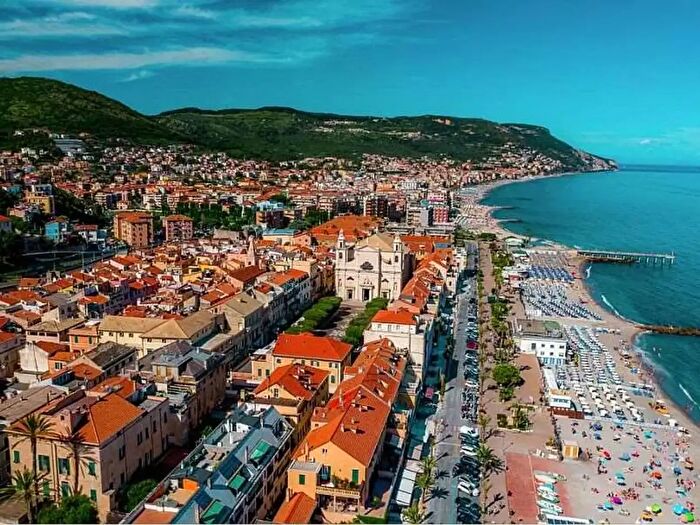 Appartamento bilocale in vendita in Pietra Ligure