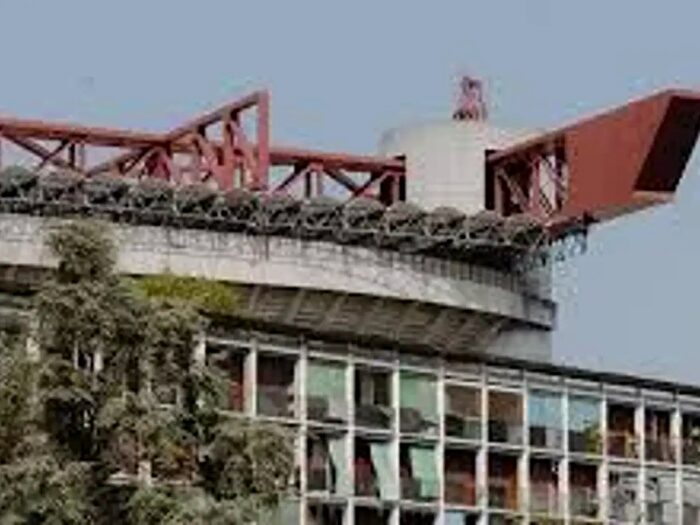 Appartamento bilocale in affitto in Via Alfonso Capecelatro, Milano