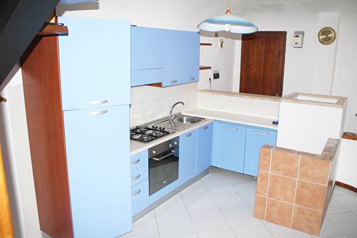 Casa quadrilocale in affitto in Via Roma, Terricciola