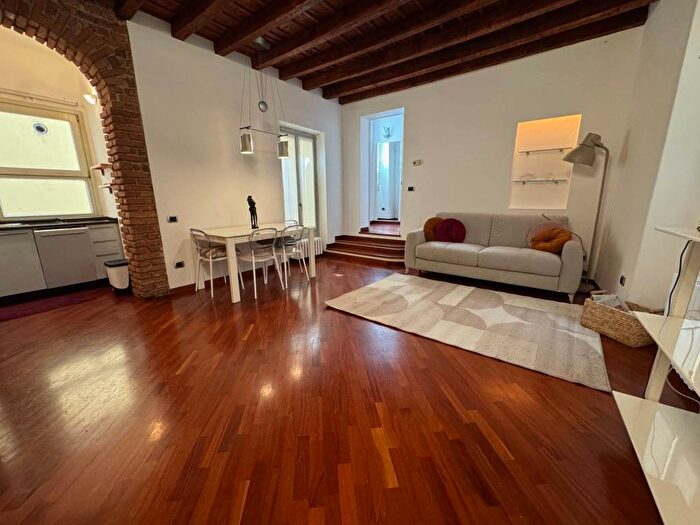 Appartamento bilocale in affitto in Via Fiori Chiari, Brera, Milano