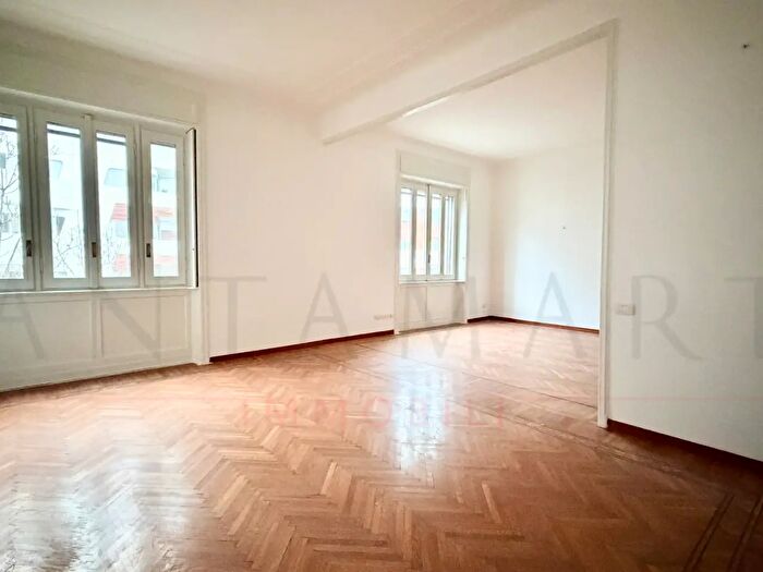 Appartamento quadrilocale in affitto in Via Senofonte, Milano