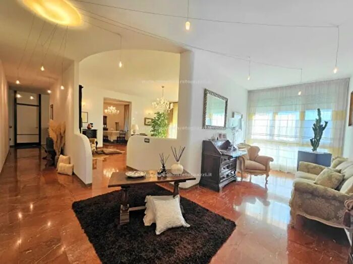 Appartamento con 6 locali in vendita in Località Badia a Cerreto, Gambassi Terme