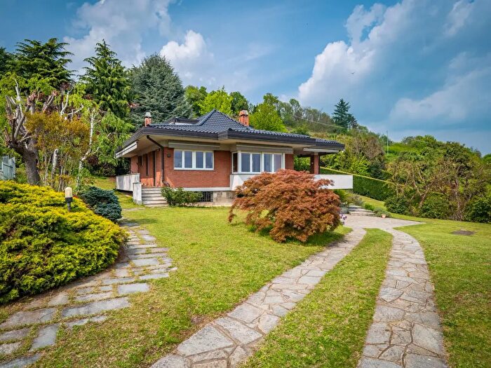 Casa con 6 locali in vendita in Strada Truc Carlevè, Villarbasse