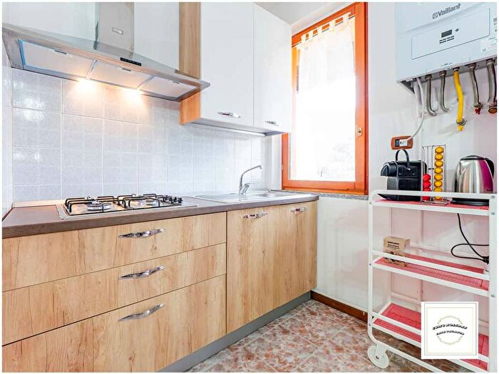 Appartamento bilocale in affitto in Strada Provinciale, Lemna, Faggeto Lario