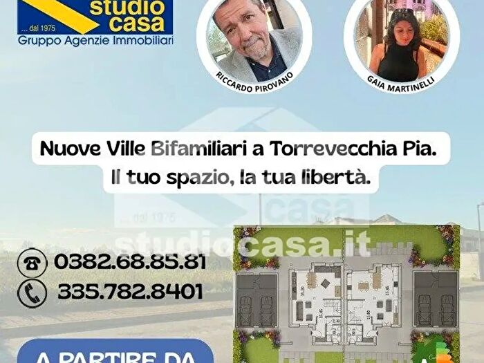 Casa quadrilocale in vendita in Via XXV Aprile, Torrevecchia Pia