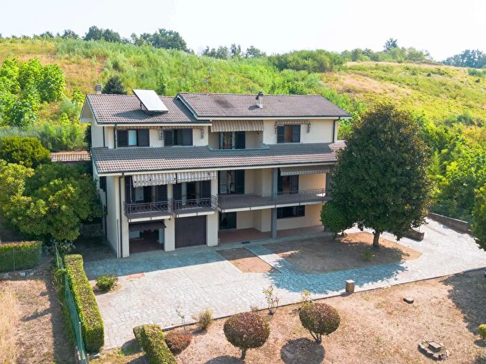 Casa monolocale in vendita in Via IV Novembre, Briona