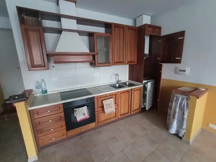 Casa trilocale in vendita in Via Capitano De Guglielmi, Cesio