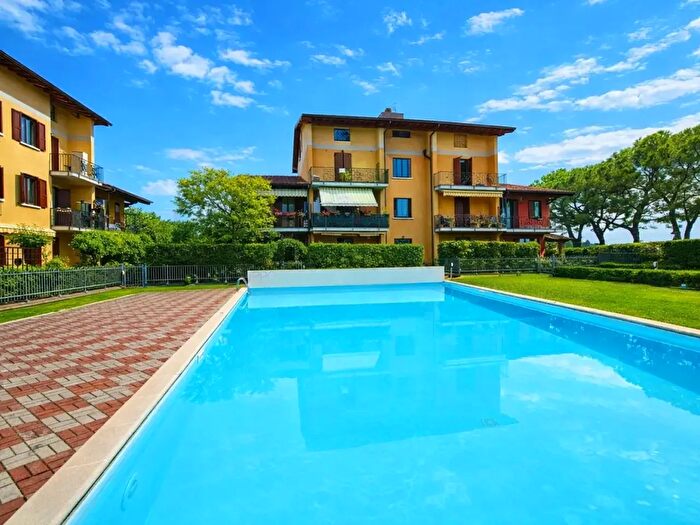 Appartamento bilocale in vendita in Via Solferino, Castiglione Delle Stiviere