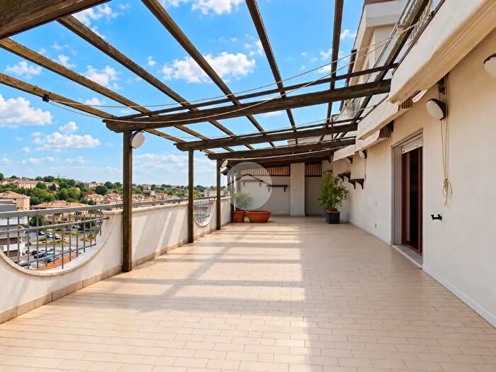Appartamento con 5 locali in vendita in Via Luigi Genova Rulli, Vasto