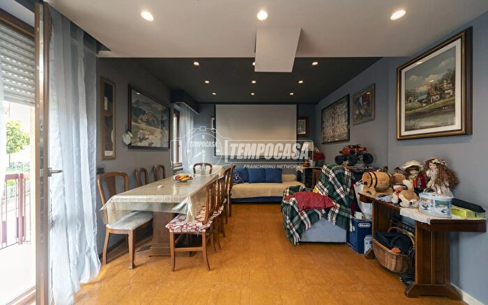 Appartamento quadrilocale in vendita in Via Giovanni Battista Pergolesi, Perugia