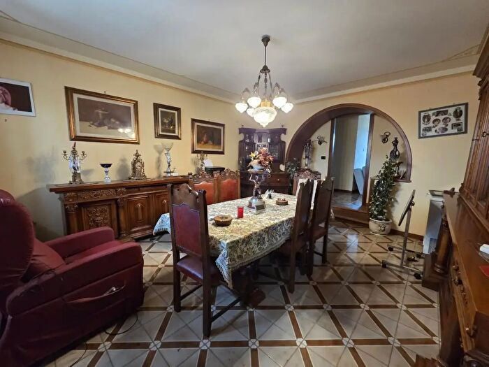 Casa con 5 locali in vendita in a Bianucci, Pescia