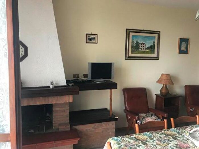 Appartamento trilocale in vendita in Via Roma, Serramazzoni