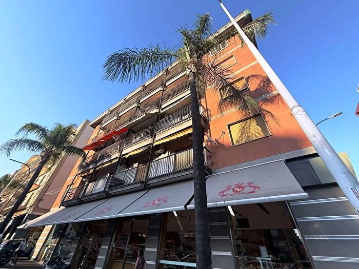 Appartamento quadrilocale in vendita in Via Imperia, Catania